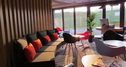 ibis Soissons Hotel