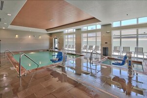 Una piscina techada