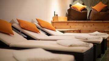 Sauna, steam room, body treatments, aromatherapy, hot stone massages