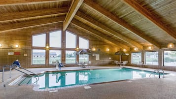 Hồ bơi ngoài trời