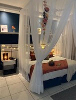 Minibar, in-room safe, free WiFi, bed sheets