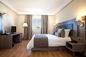 Junior Suite | Premium bedding, minibar, desk, free WiFi - Hôtel Volubilis (Fes)