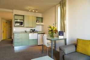 Apartment, 1 Schlafzimmer (Queen) | Eigene Küche