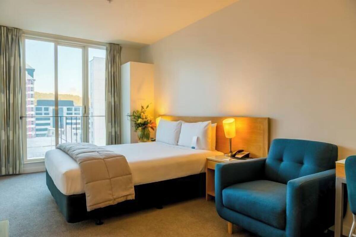 1 bedroom, blackout curtains, iron/ironing board, free cots/infant beds
