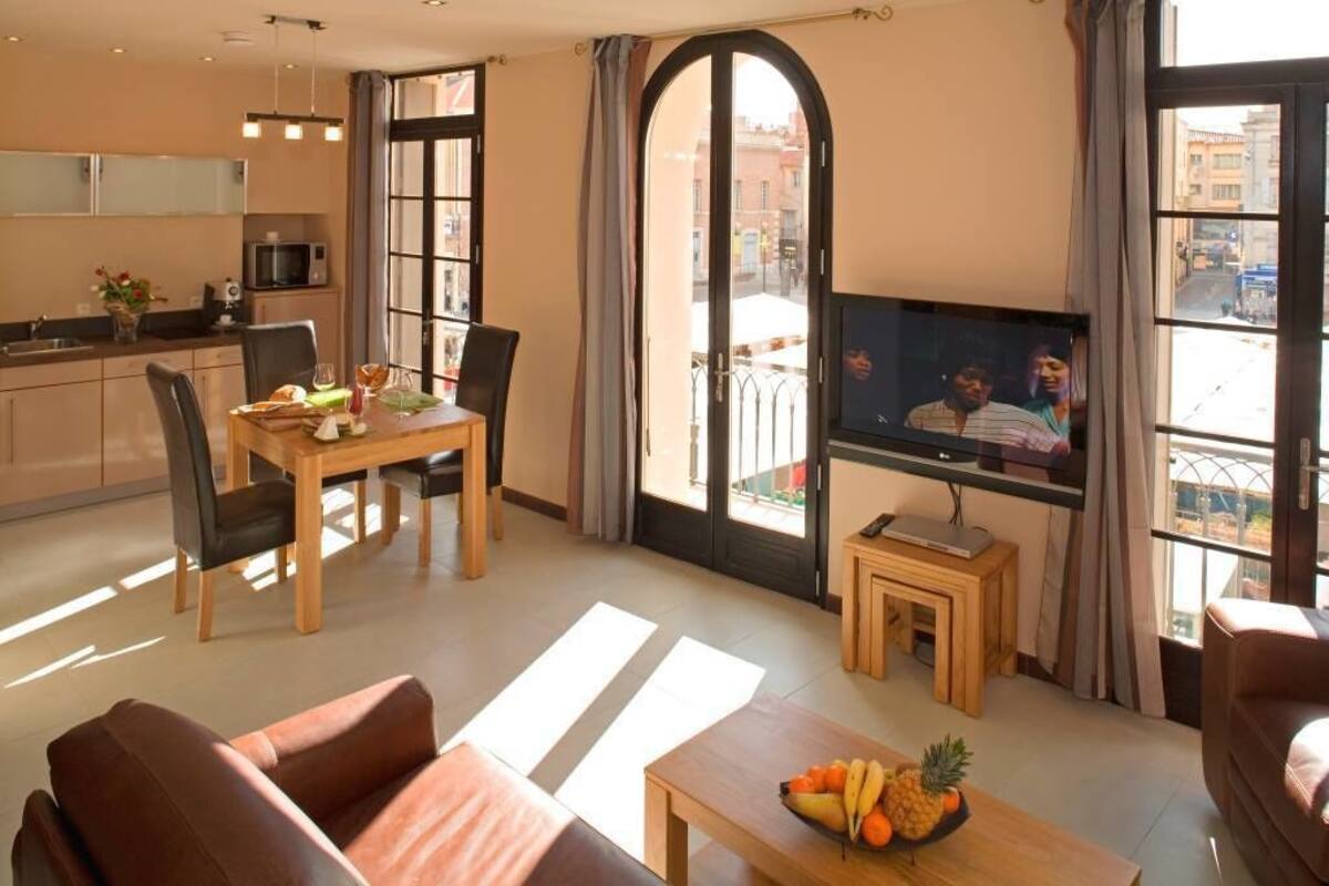Apartment, Balcony | Living area | Flat-screen TV