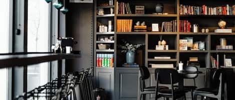 Serves breakfast and happy hour