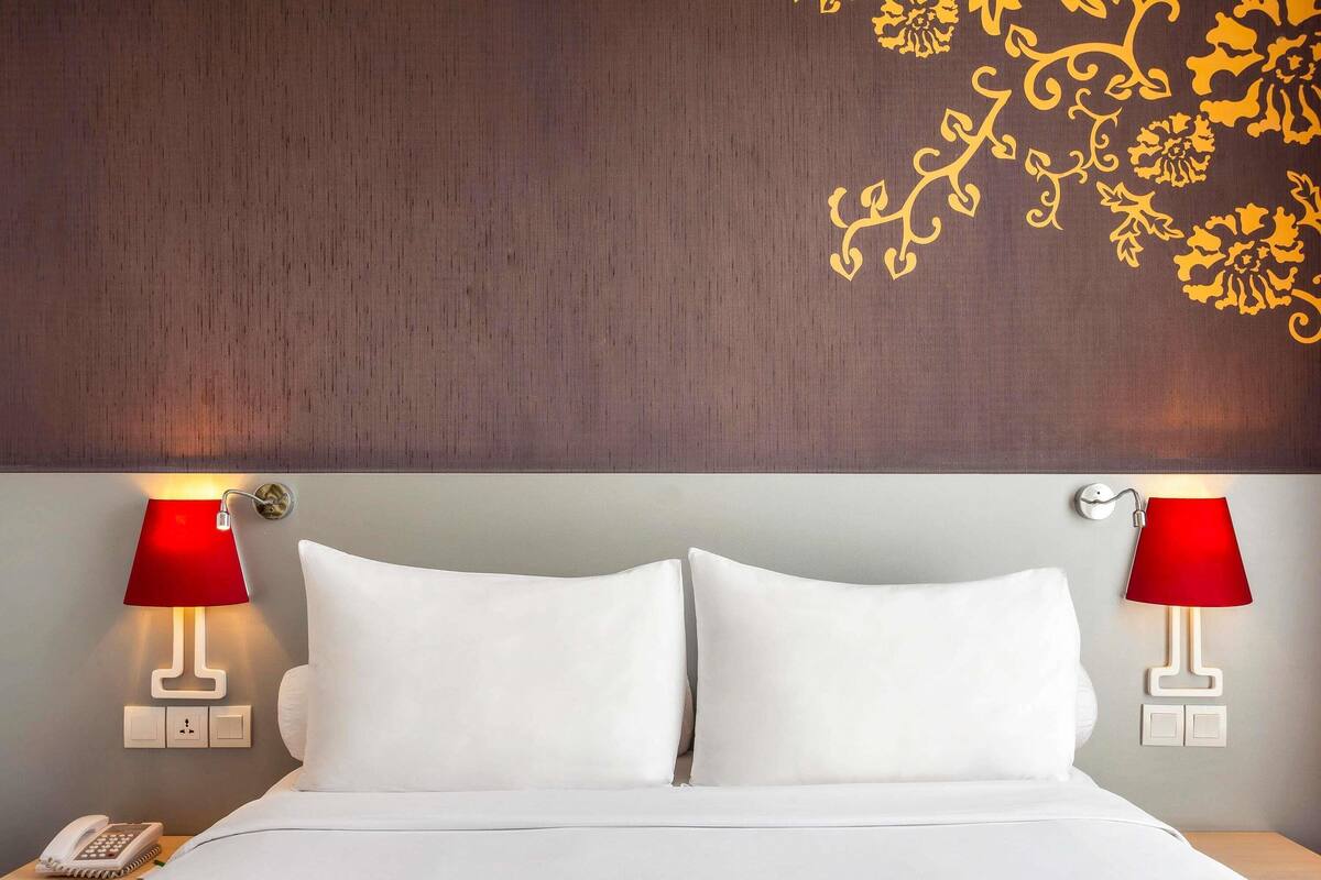 Ropa de cama de alta calidad y minibar