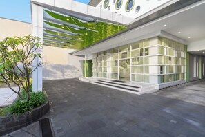 숙박 시설 입구