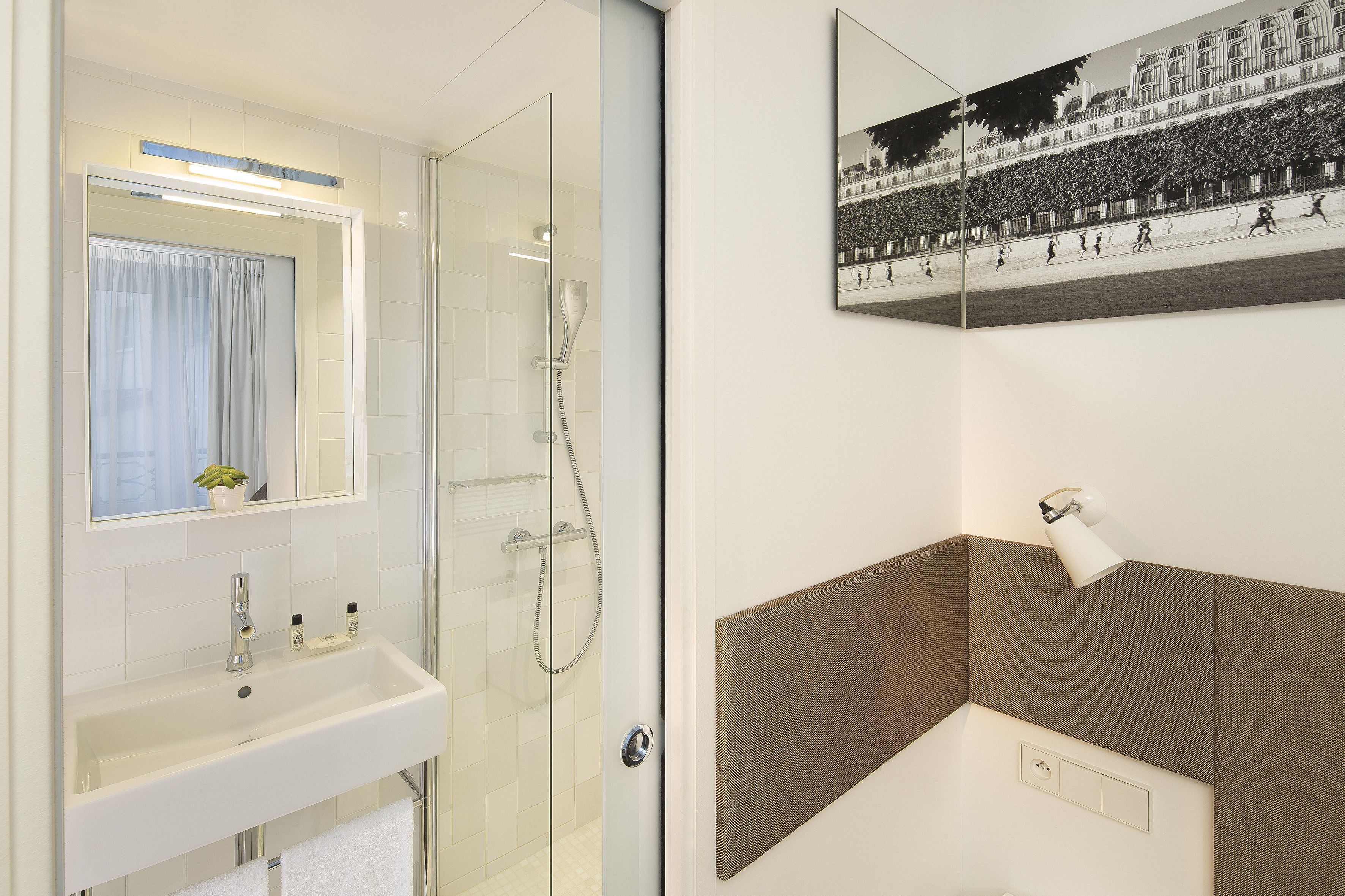 quadruple rooms  (adjacent rooms - non connecting rooms)  | minibar, in-room safe, desk, blackout curtains