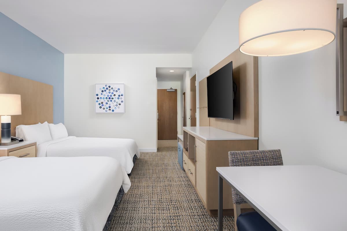 Coffres-forts dans les chambres, bureau, rideaux occultants