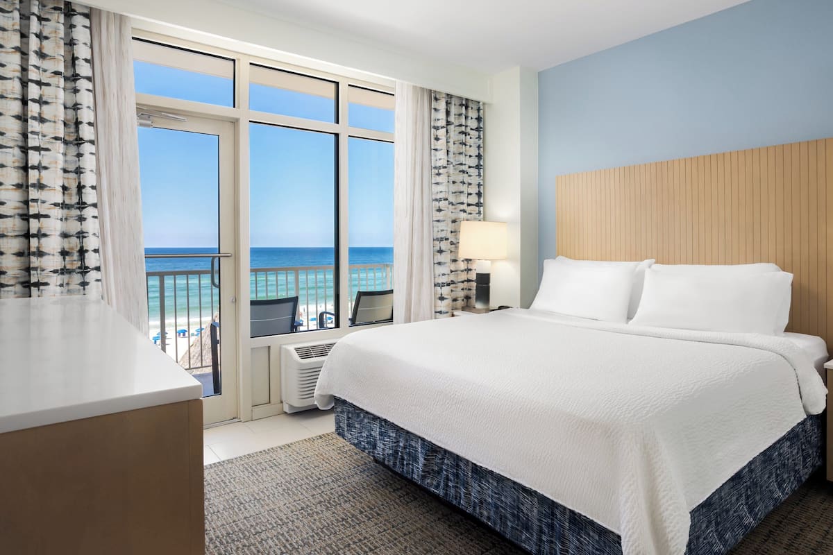 1 bedroom, in-room safe, desk, blackout drapes