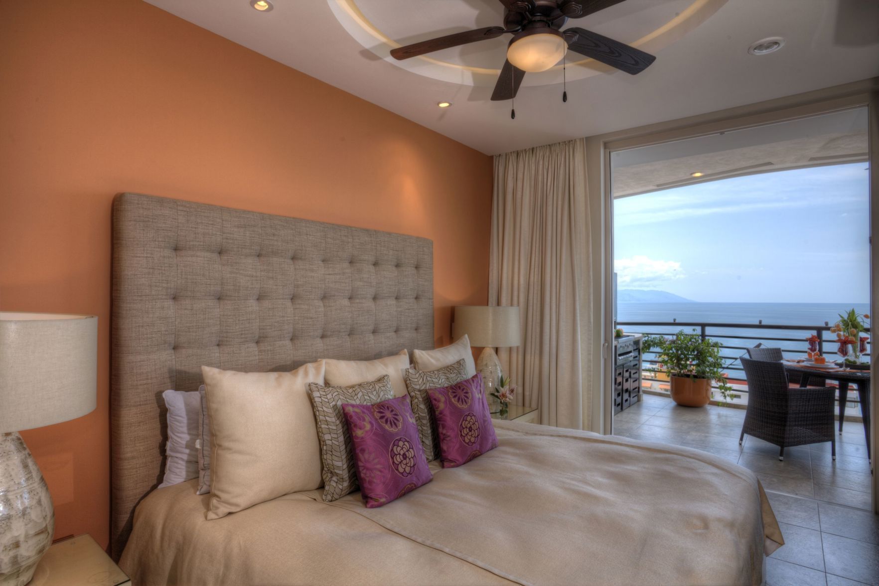 Ropa de cama hipoalergénica y camas con pillow-top 