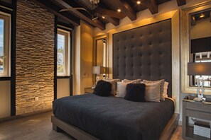 Andrew Christian Penthouse + Jacuzzi | Hypo-allergenic bedding, pillowtop beds, in-room safe - Pinnacle Resorts 180 (Puerto Vallarta)