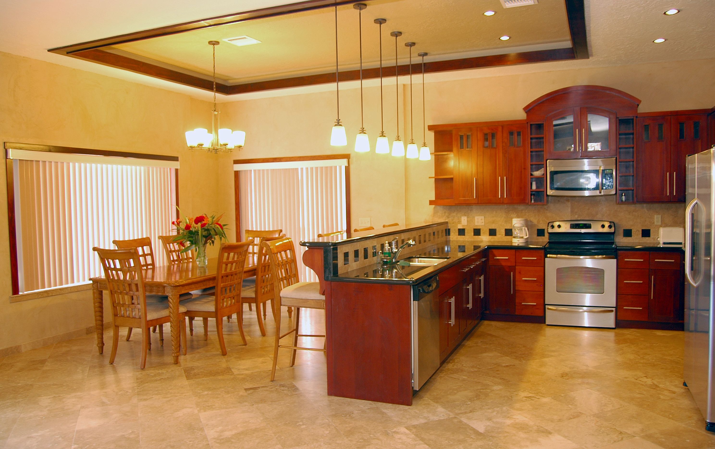 apartamento, 3 habitaciones, vistas a la piscina (3 bedrooms pool view) | private kitchen | microwave, coffee/tea maker, toaster, blender