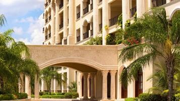 บริเวณภายนอก