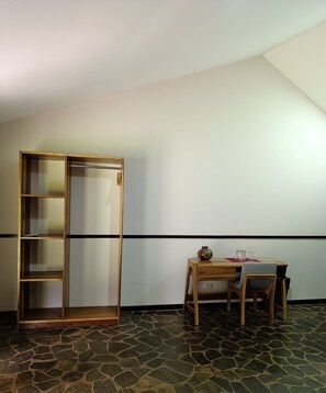 Premium bedding, down comforters, in-room safe, bed sheets - Aranwa Sarapiquí Rainforest Lodge (La Virgen)