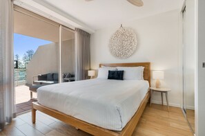 Superior Apartment, 1 Bedroom, Beach View, Beachside