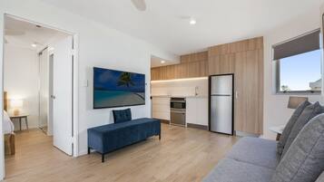 Superior Apartment, 1 Bedroom, Beach View, Beachside