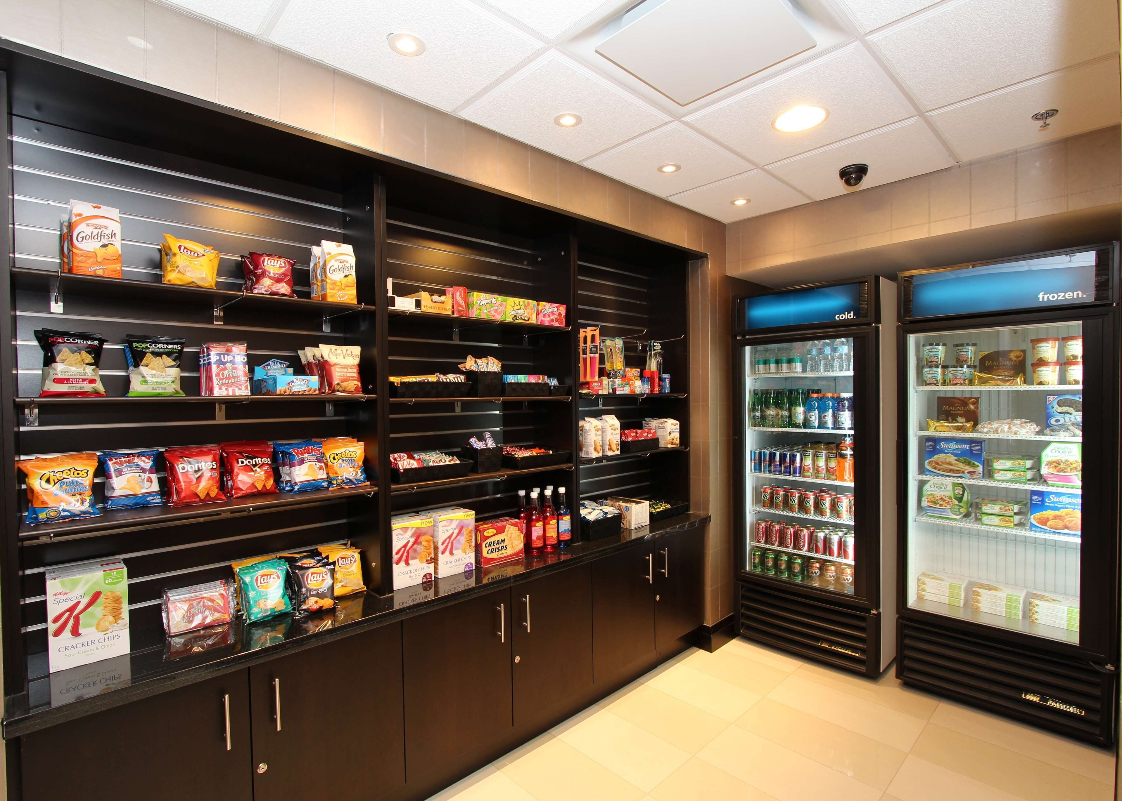 Snack bar