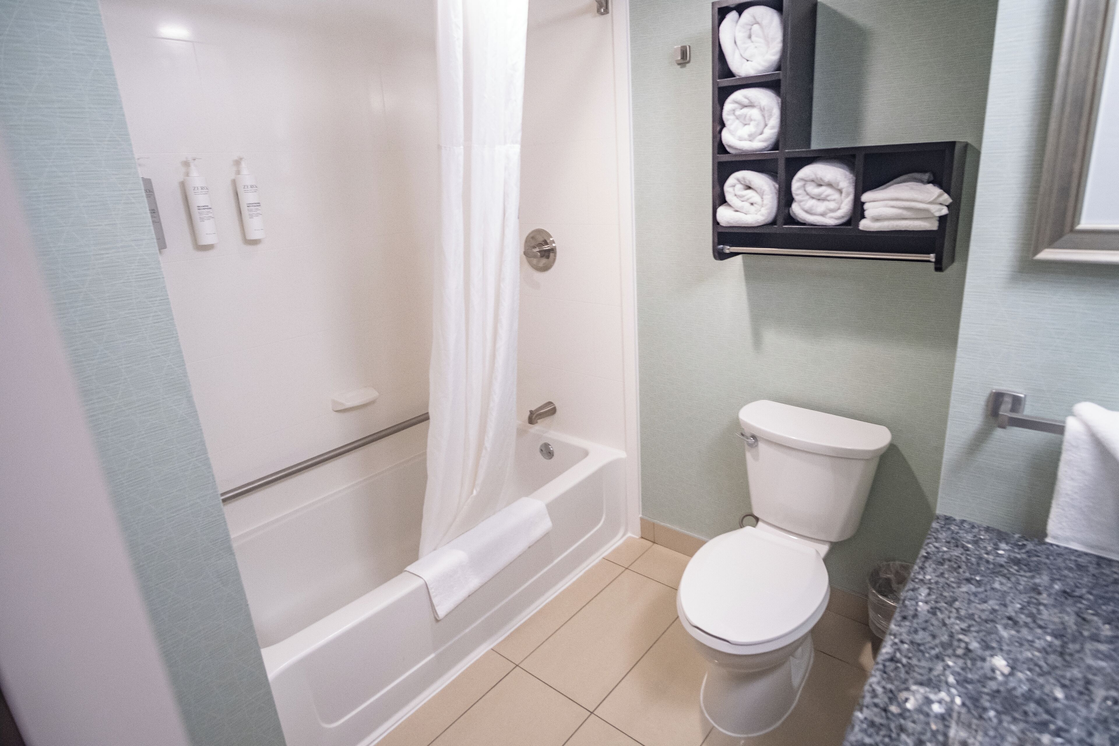 Photo - Hampton Inn & Suites by Hilton St. John's Airport