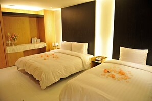 Family Suite (check-in available until 11 pm) | Premium bedding, down comforters, Select Comfort beds - Hotel Grammos (Seoul)