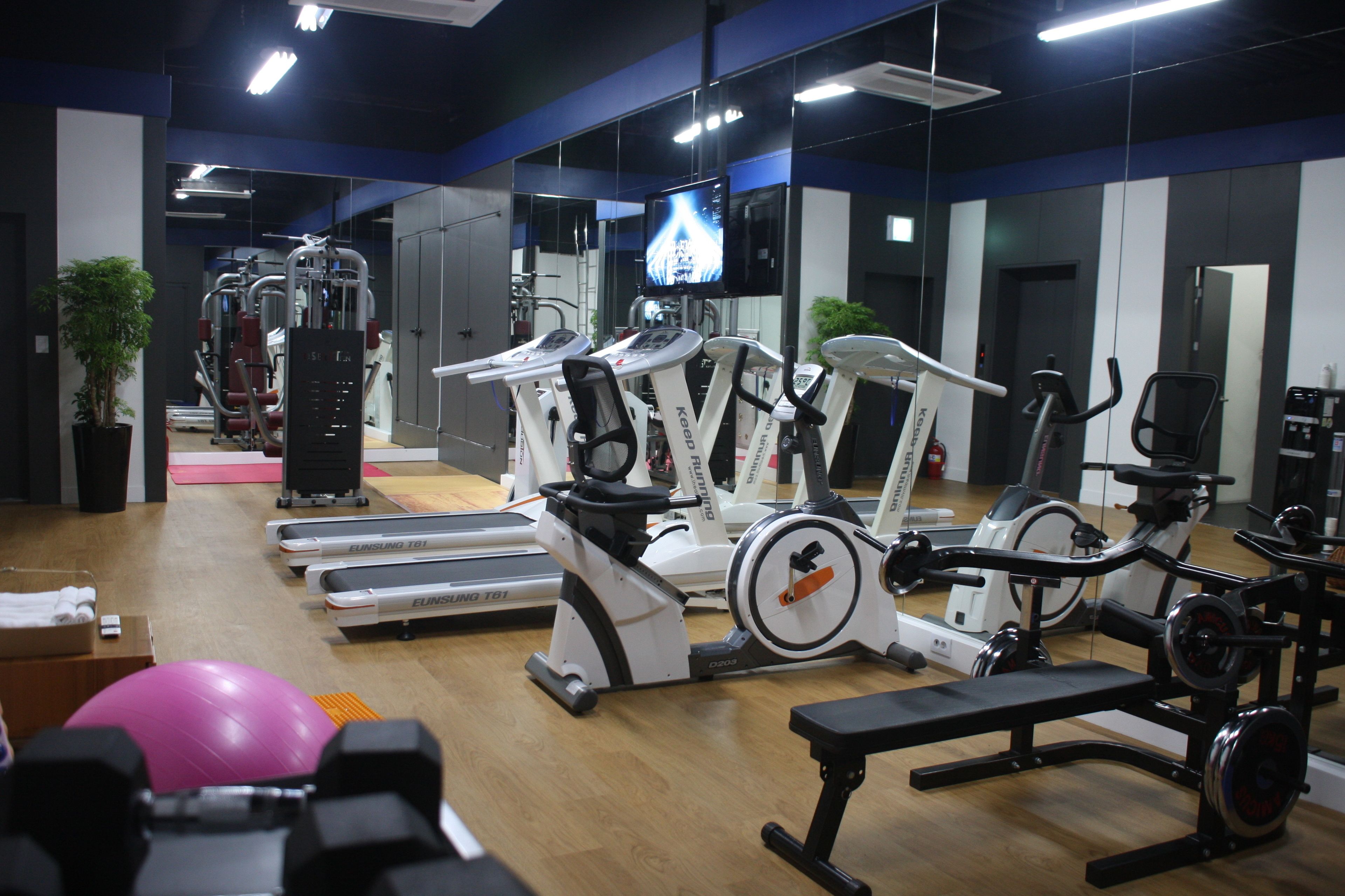 fitness facility