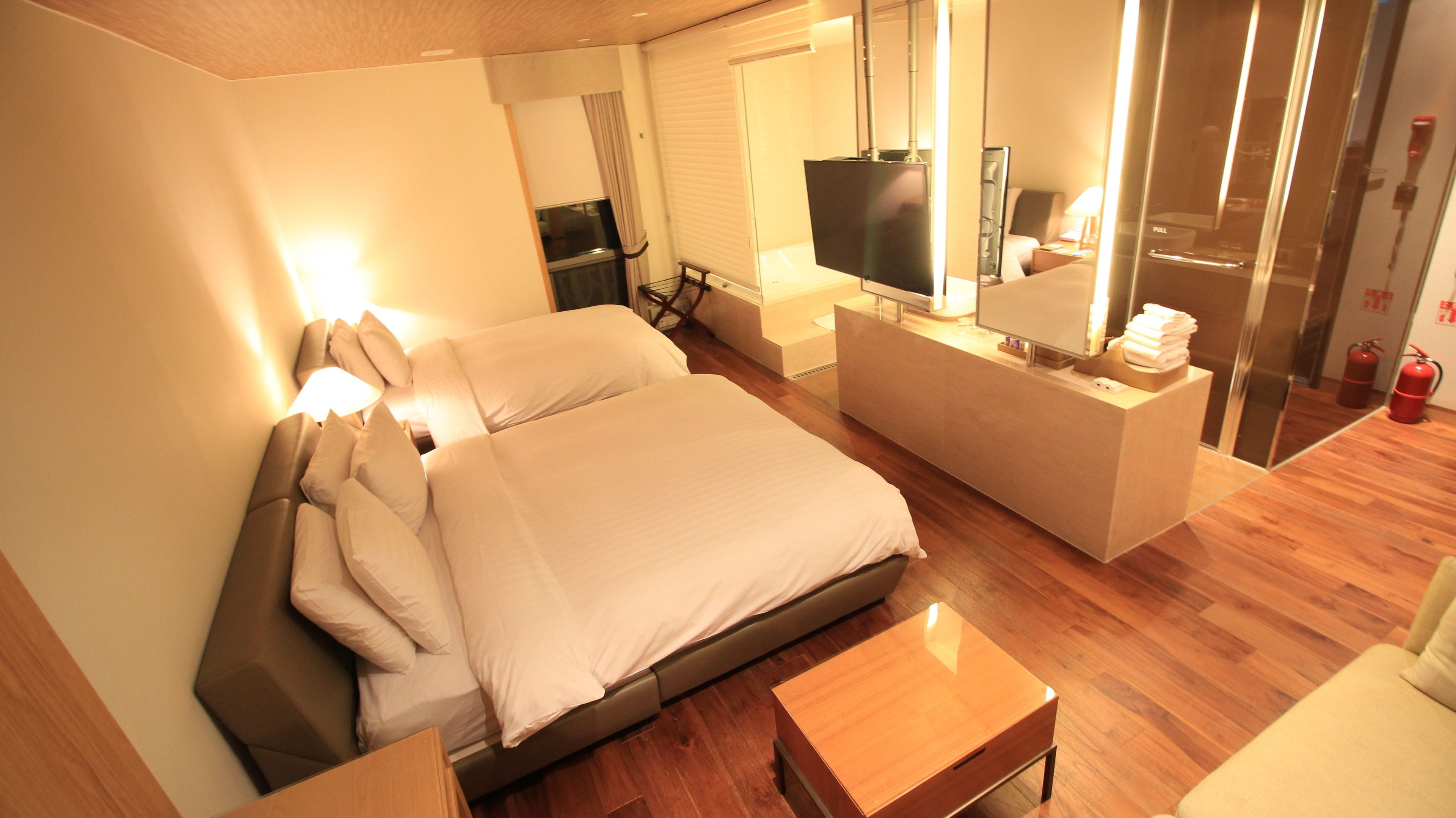 deluxe twin room, bathtub (check-in available until 11 pm) | 1 bedroom, premium bedding, down duvets, select comfort beds