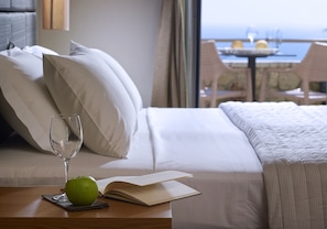 Superior Room | Desk, laptop workspace, free WiFi, bed sheets - Anaxo Resort (West Mani)