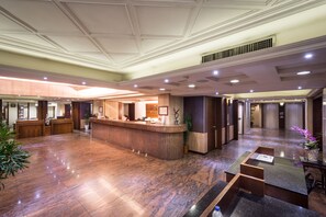 Reception - The Enterpriser Hotel (Taichung)