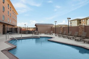 Outdoor pool - TownePlace Suites by Marriott Hobbs (Hobbs)