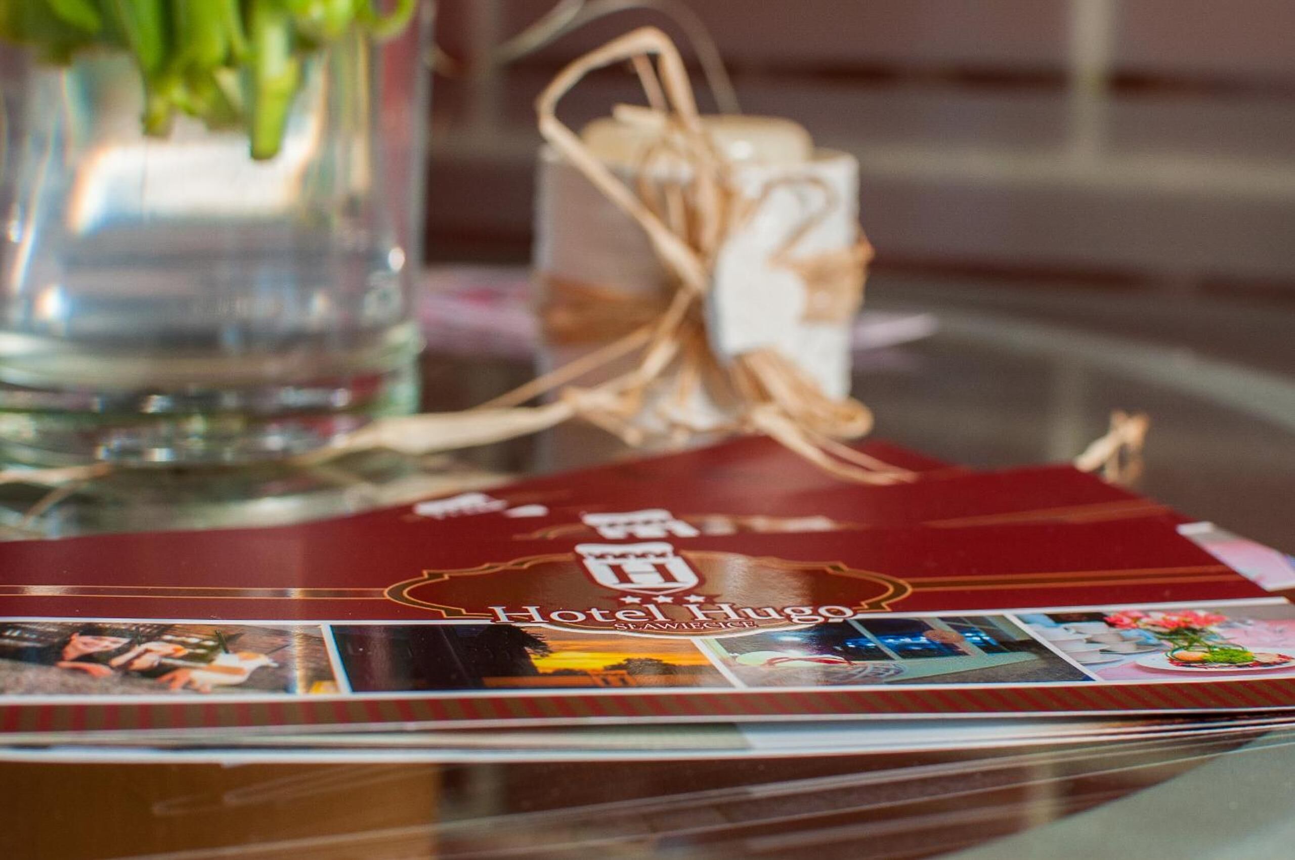 lunch and dinner served, modern european cuisine