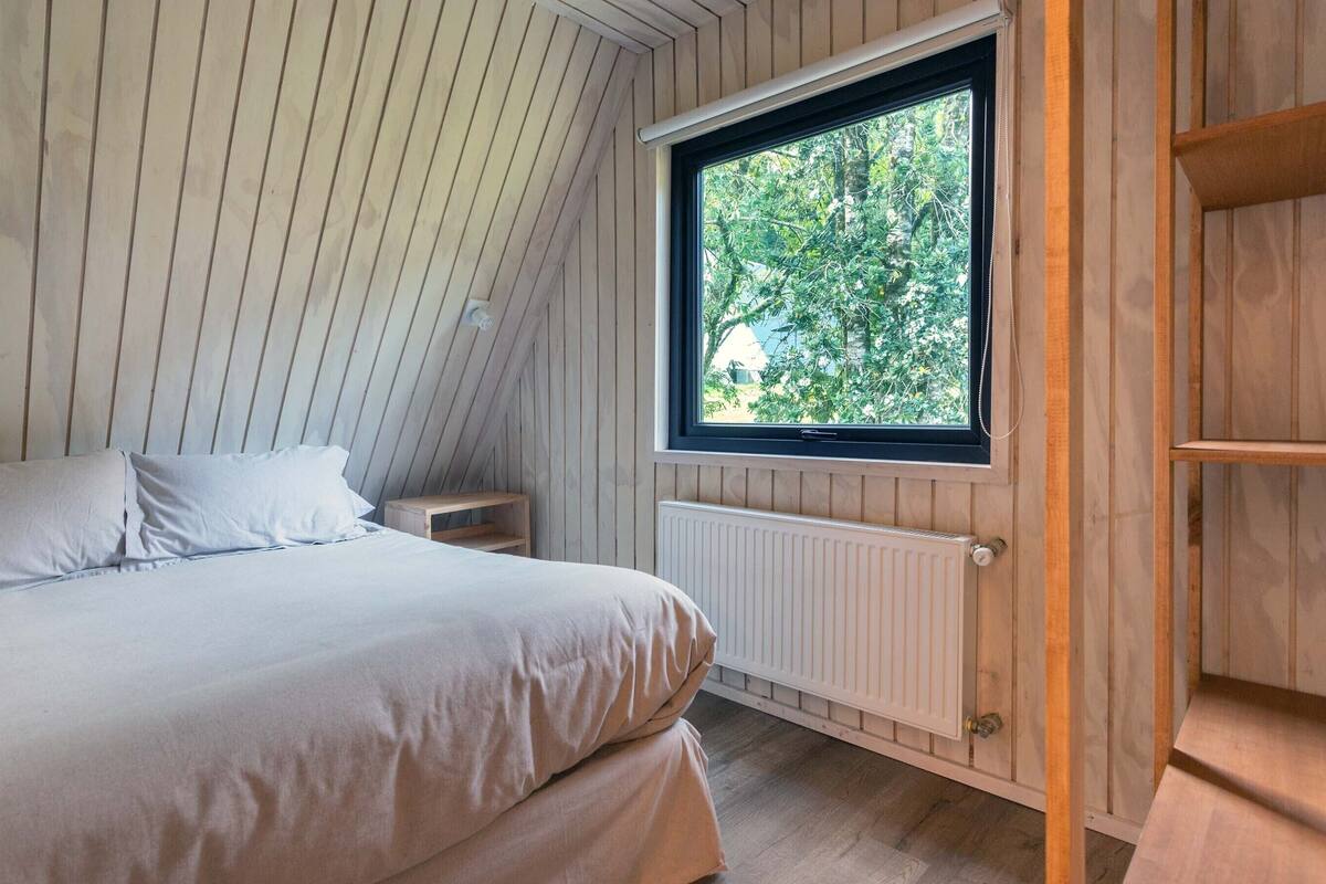 Cabana standard (4 Adults) | Roupas de cama premium, edredons de pluma, frigobar