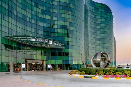Millennium Al Rawdah Hotel - Image 4