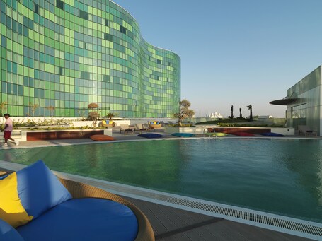 Millennium Al Rawdah Hotel - Image 15