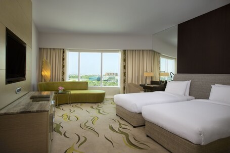 Millennium Al Rawdah Hotel - Image 36