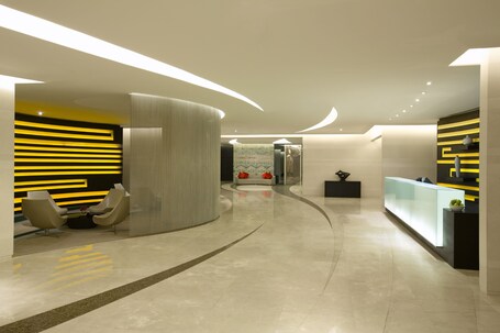 Millennium Al Rawdah Hotel - Image 20