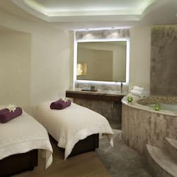 Private spa tub