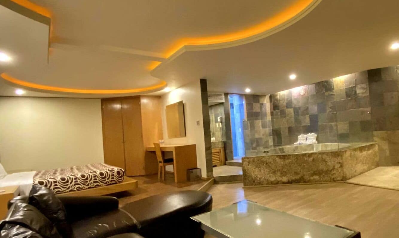 Camera Junior | Bagno | Doccia, asciugacapelli, asciugamani