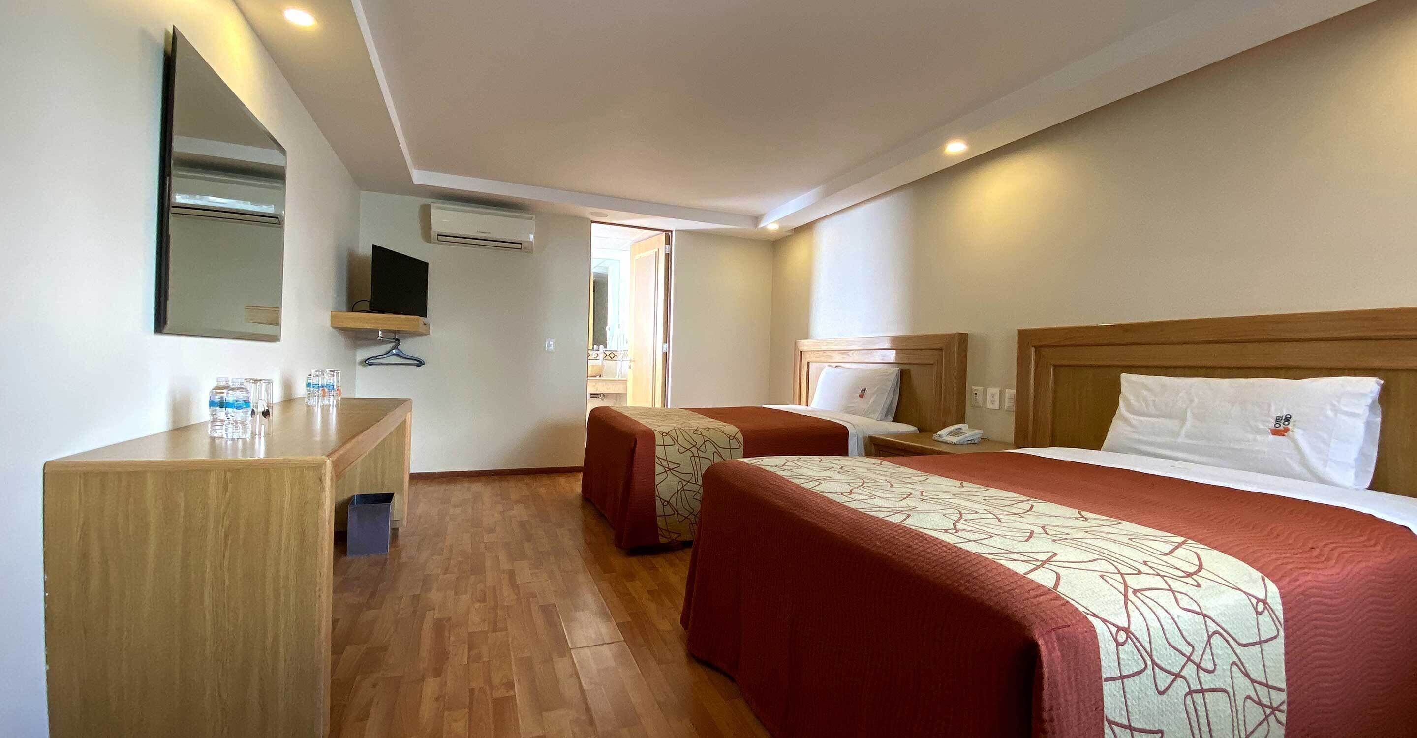 Brankas, meja kerja, kedap suara, dan Wi-Fi gratis