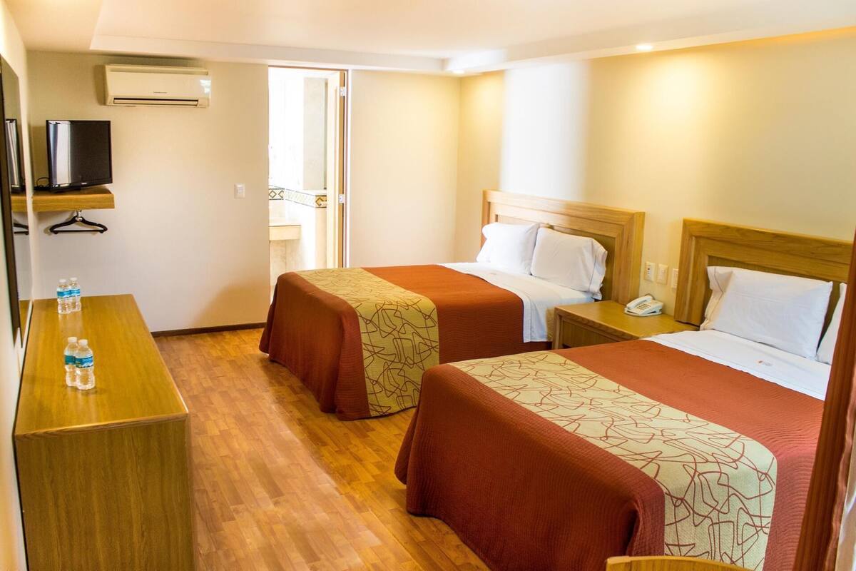 Coffres-forts dans les chambres, bureau, chambres insonorisées