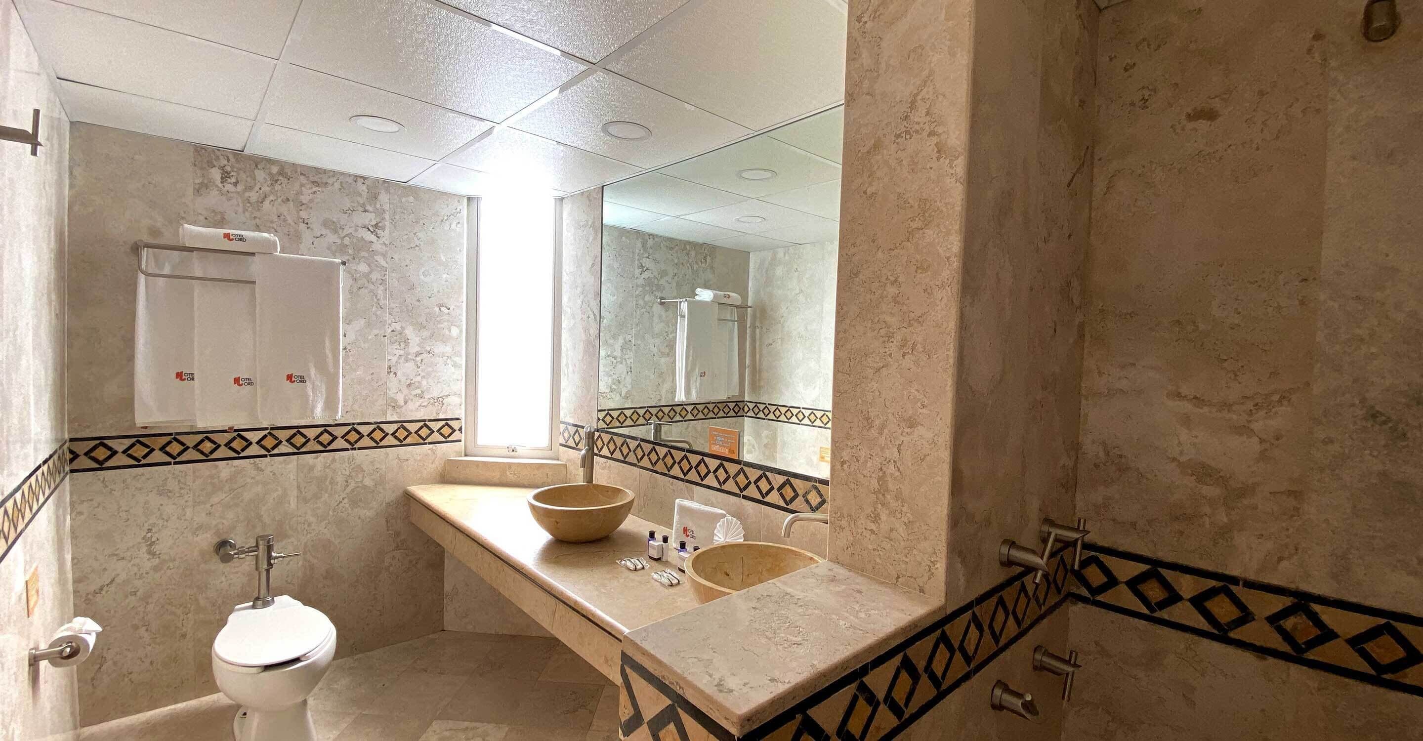 Double Room | Bathroom