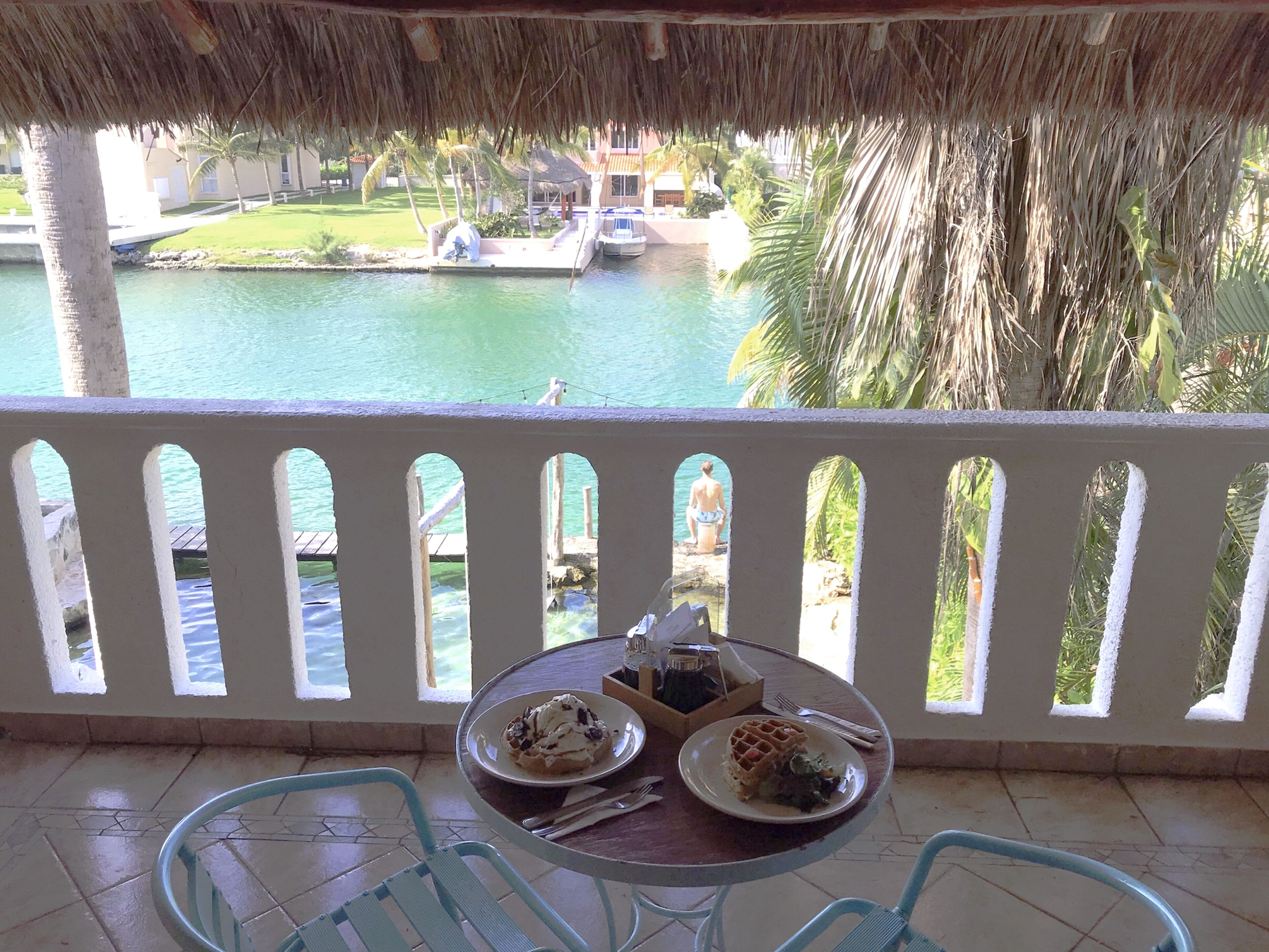 Standard Suite | 1 bedroom, minibar, in-room safe, iron/ironing board