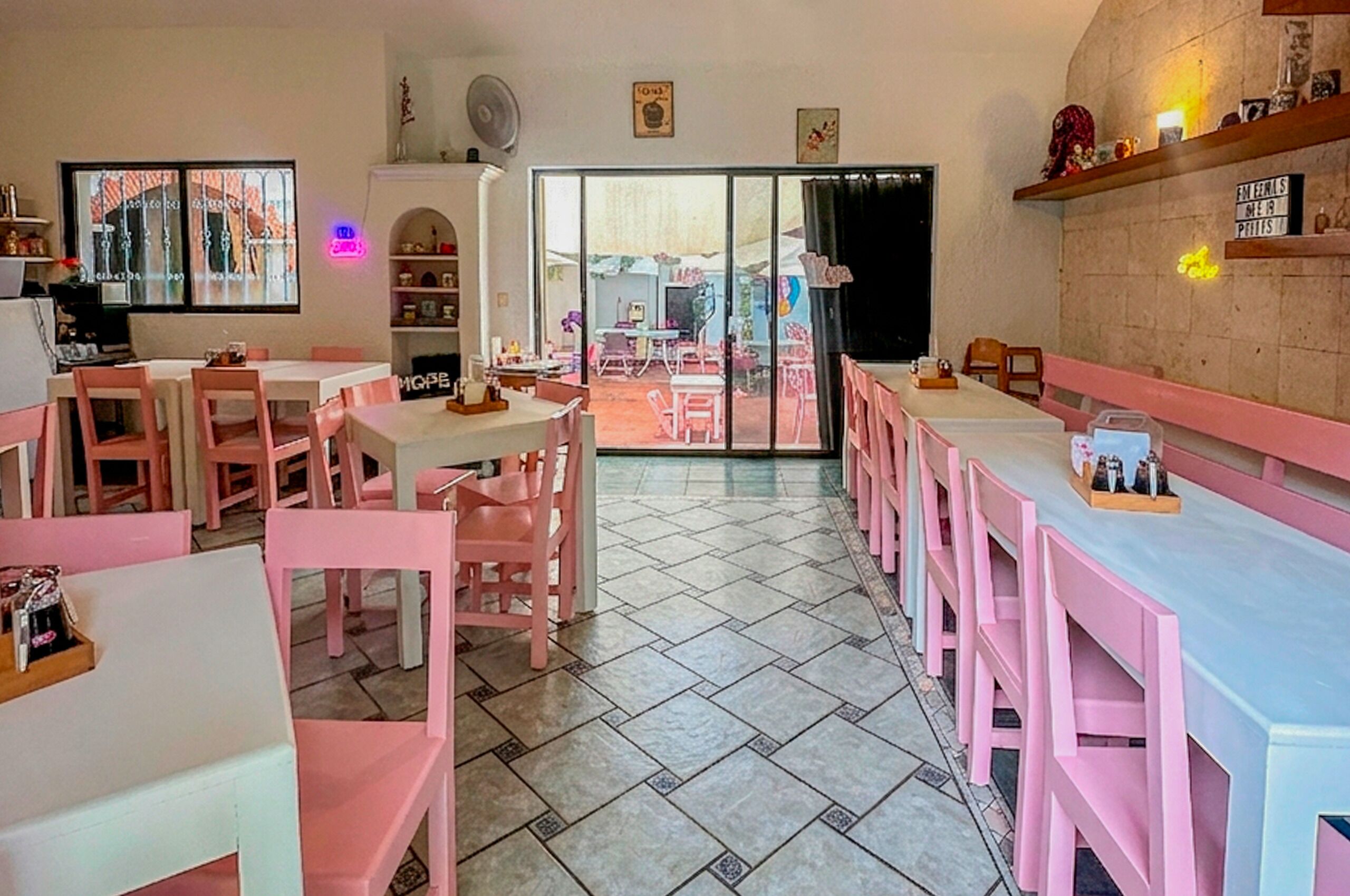 Photo - Chez Waffle Hotel