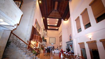 Pintu masuk interior