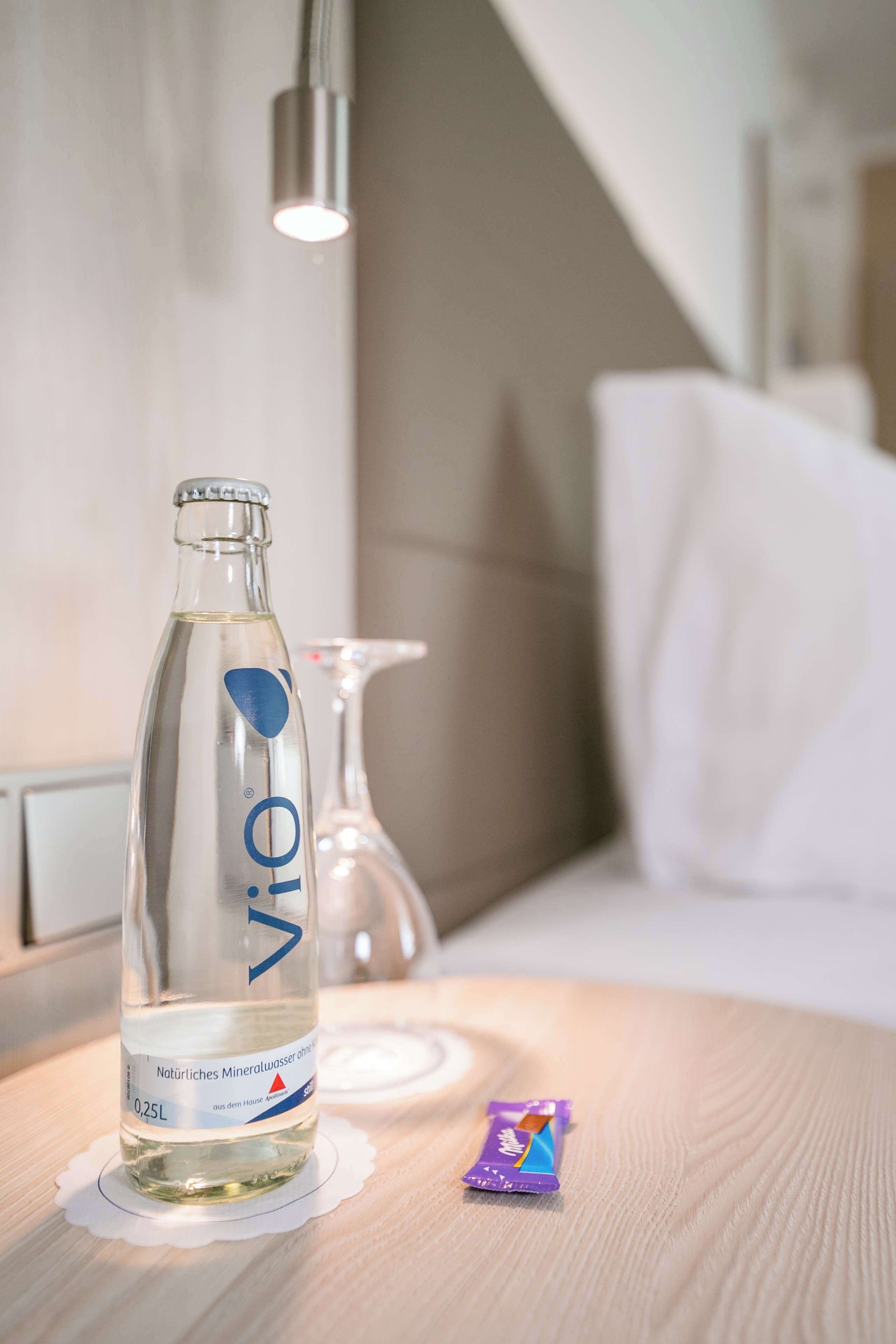 in-room safe, laptop workspace, blackout curtains, iron/ironing board