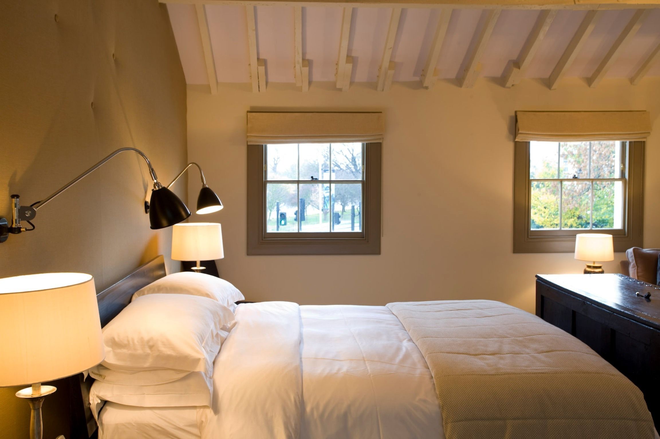 Suite | Egyptian cotton sheets, in-room safe, individually decorated