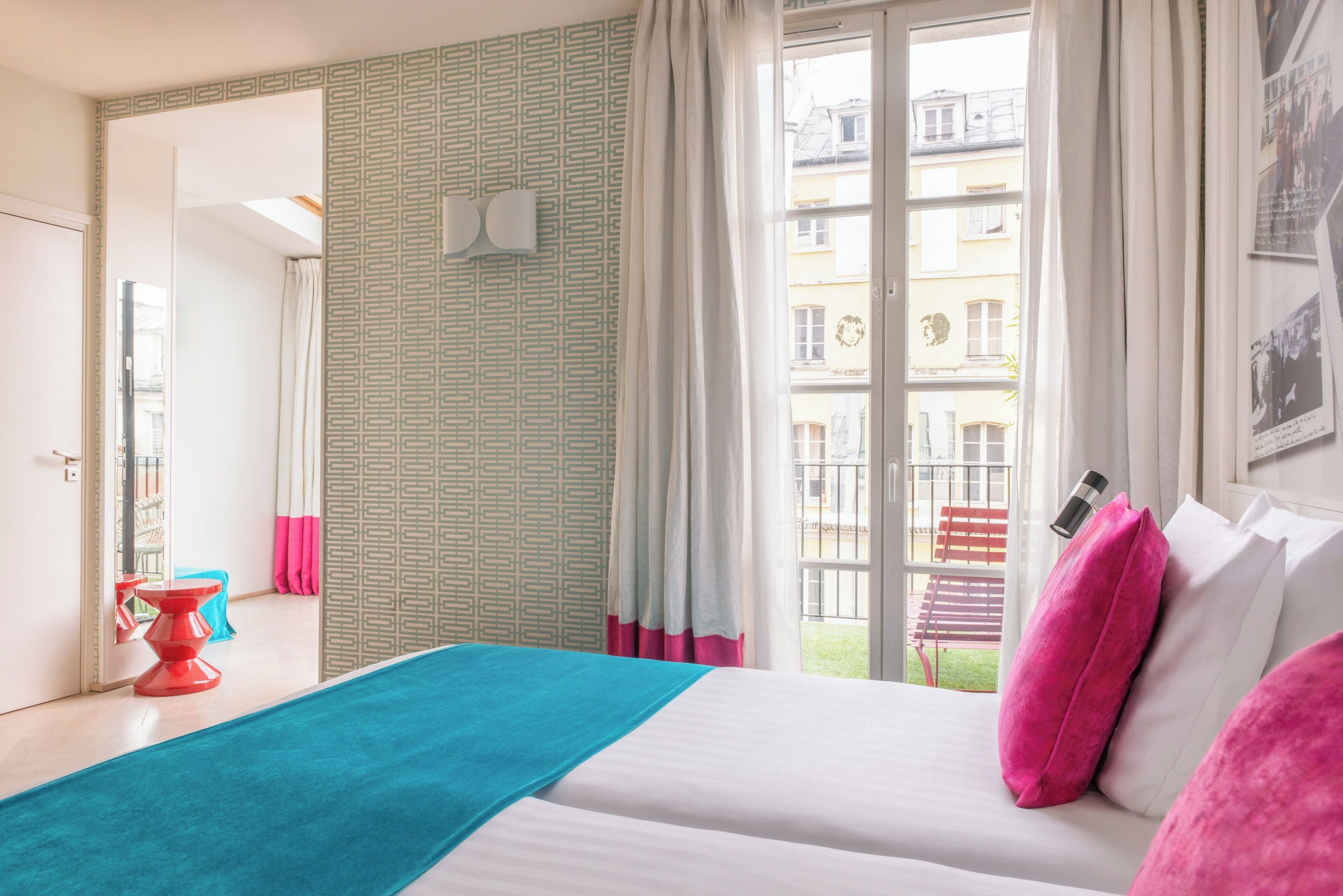 Privilege Twin room with balcony - Complimentary soft minibar, Chromecast - Snacks, press, fitness | Premium bedding, minibar, in-room safe, individually decorated