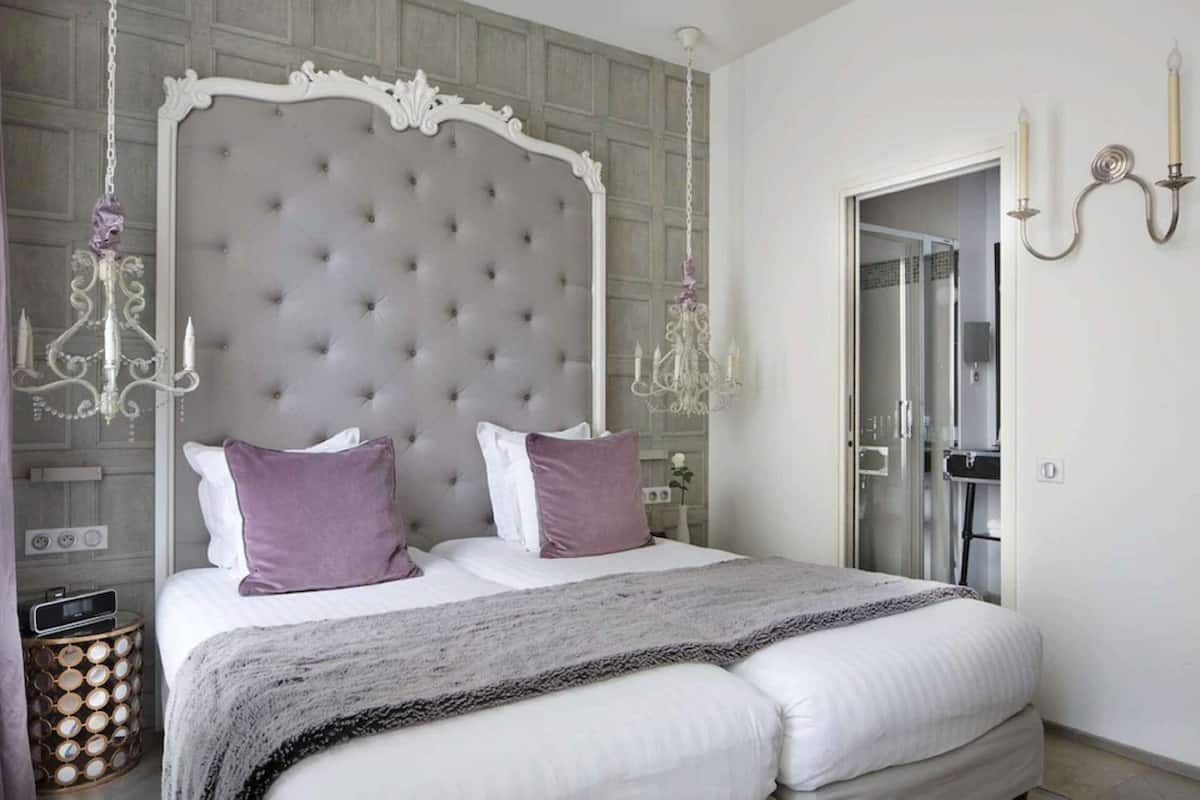 Standard Twin room - Complimentary soft minibar, Chromecast - Snacks, digital press, fitness access | Premium bedding, minibar, in-room safe, individually decorated