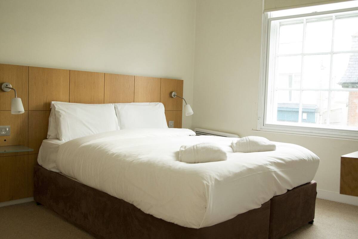 Standard Single Room | Premium bedding, blackout drapes, iron/ironing board (on request)