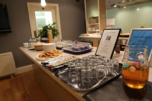 Desayuno a la carta gratuito y diario